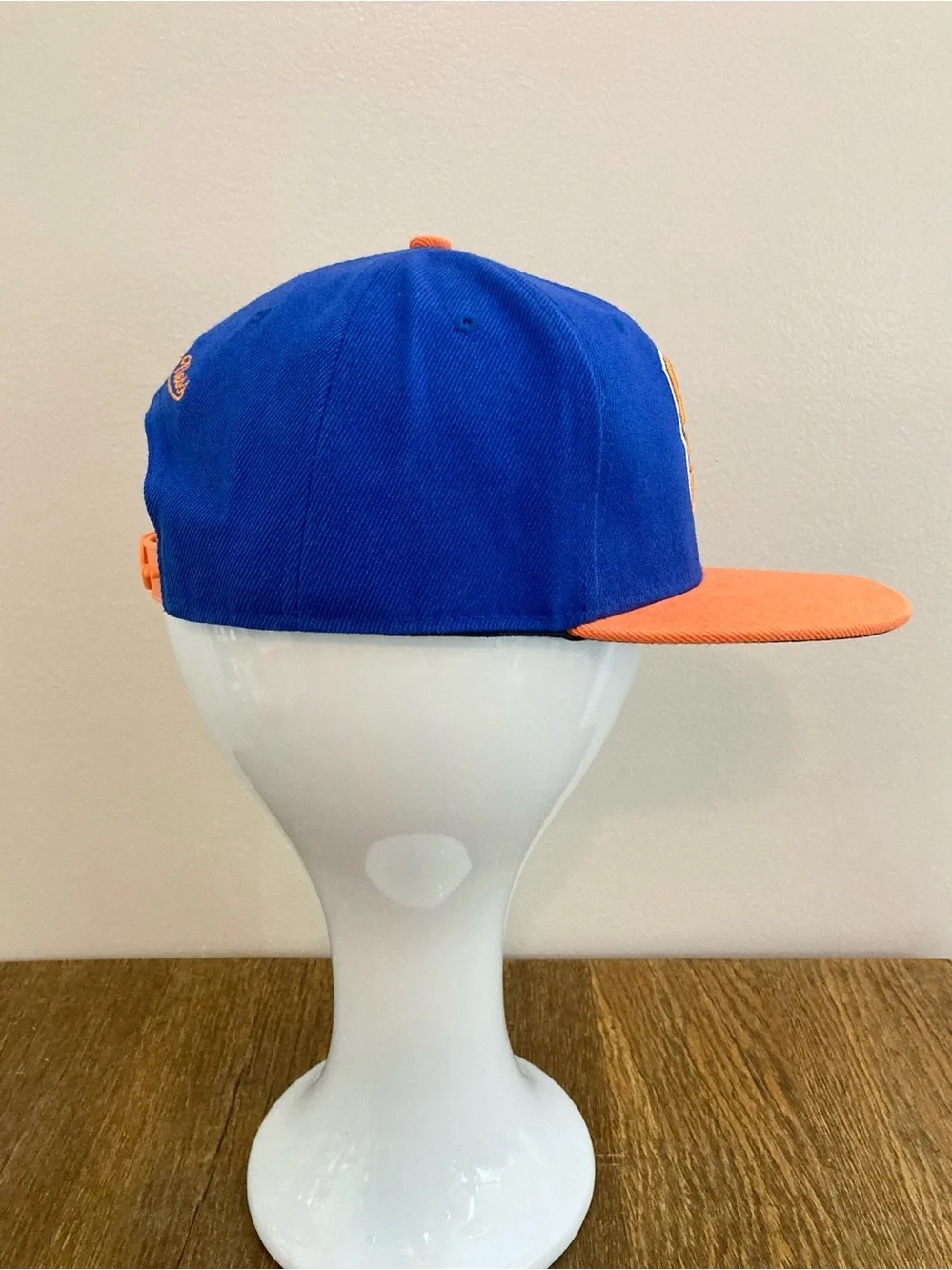 Mitchell & Ness New York Knicks NBA SnapBack Ball Cap OSFM Blue/Orange